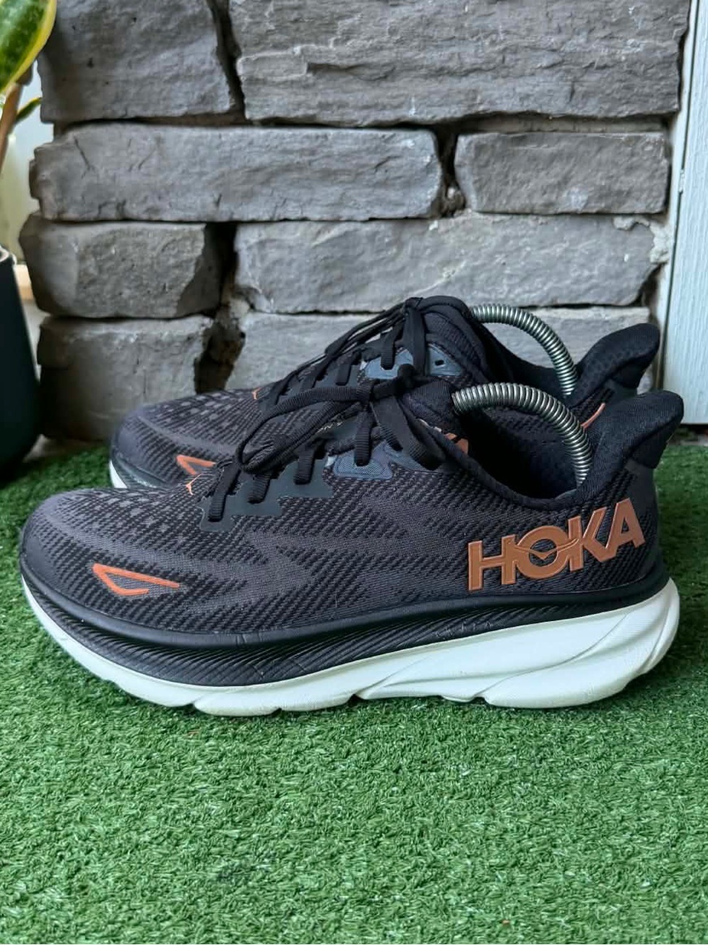 Hoka One One Clifton 9 Black/Rosegold Womens Sneakers